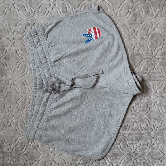 Lounge 2 peace ✌️ set Small - Picture 10 of 14